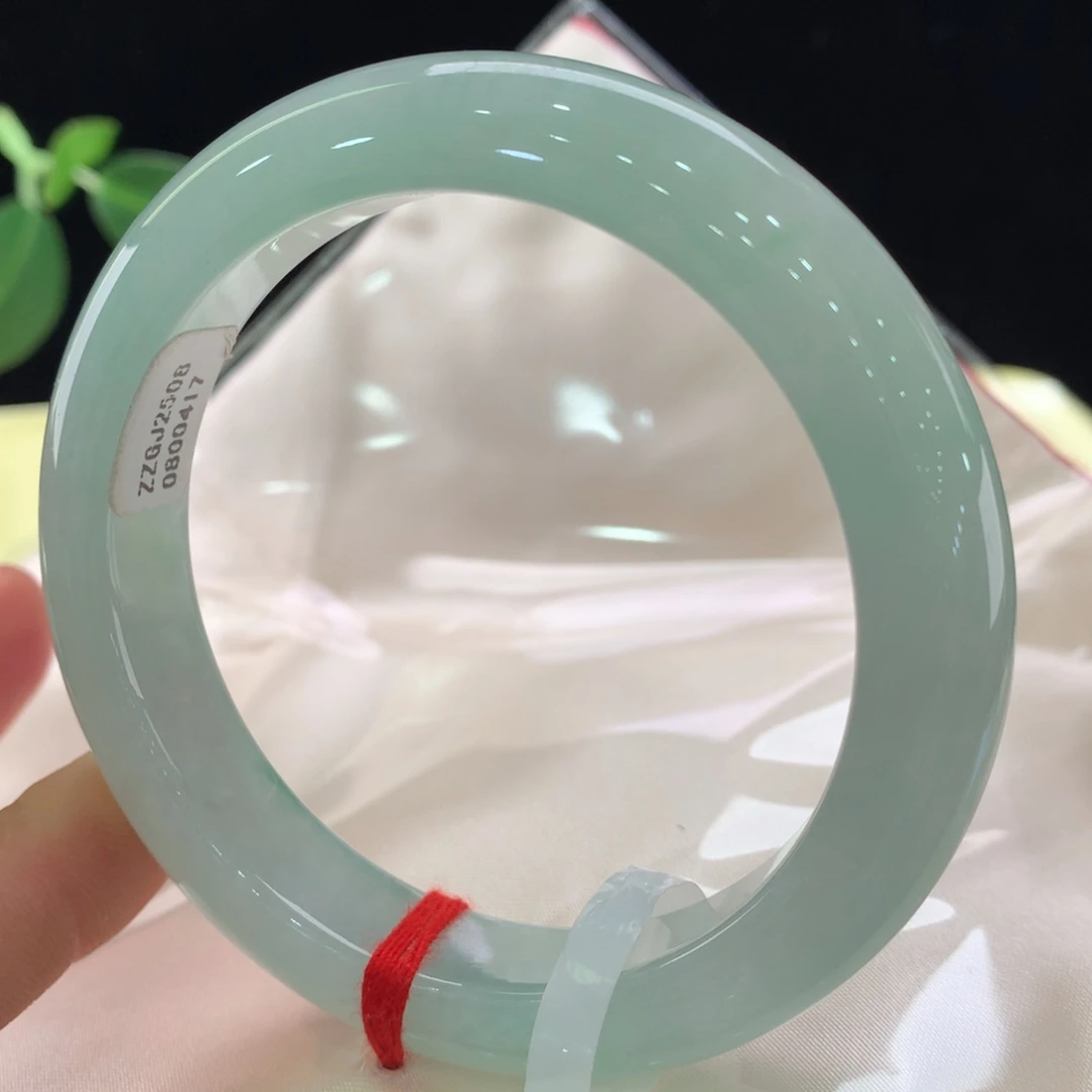 翡翠未镶嵌手镯0417