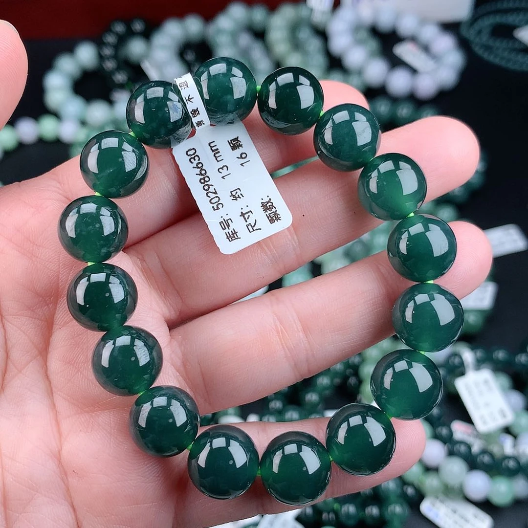 翡翠毛衣链未镶嵌飞*翔
