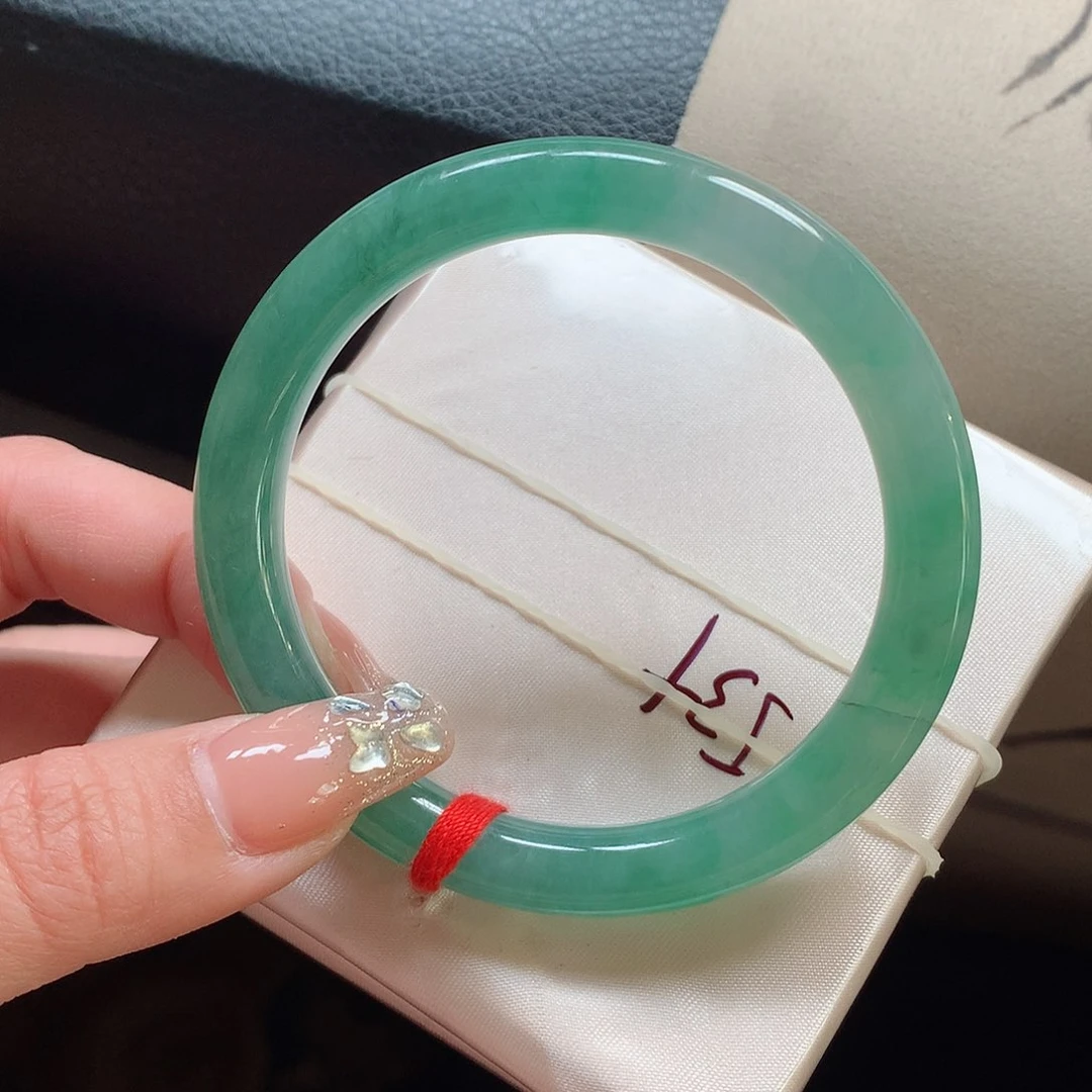 翡翠手镯未镶嵌8号