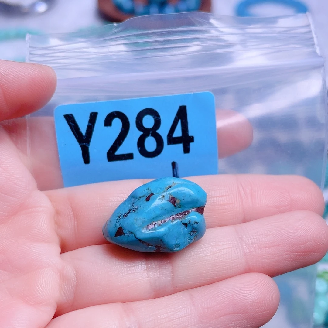 十堰原生态绿石头特色手工配饰