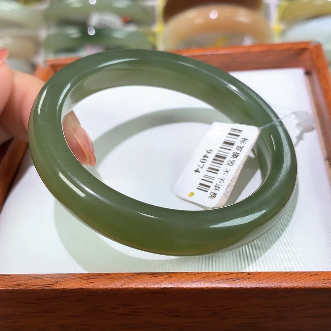 和田玉手镯未镶嵌51.7