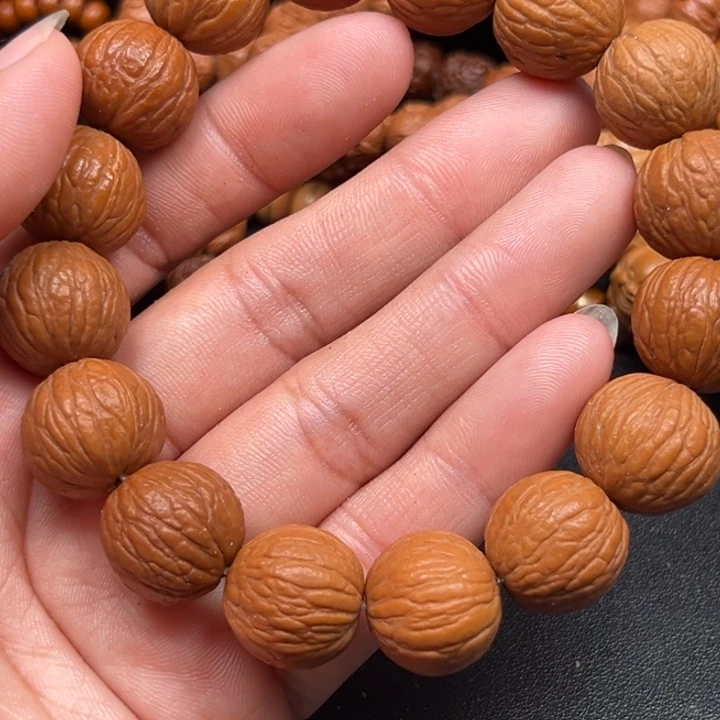 吊坠猴头核桃橄榄