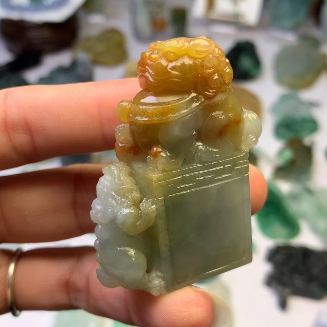 定制翡翠未镶嵌翡翠