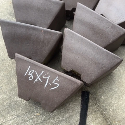 100-8。   18-9.5。