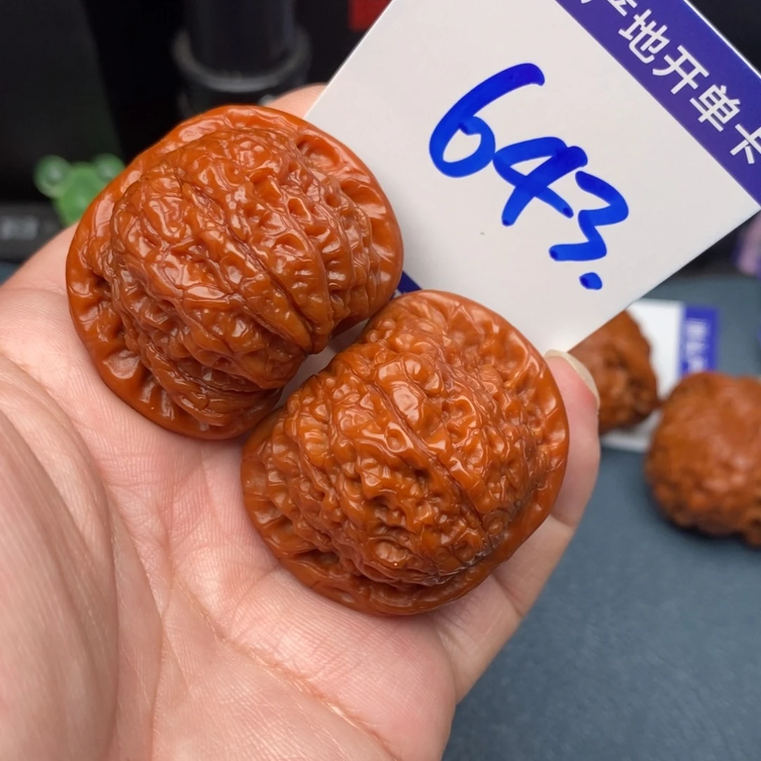 文玩核桃把件血麒麟40