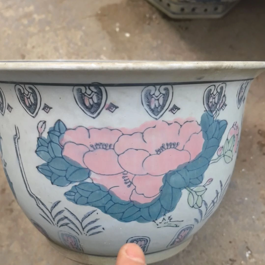 宋*成粉彩瓷器花盆