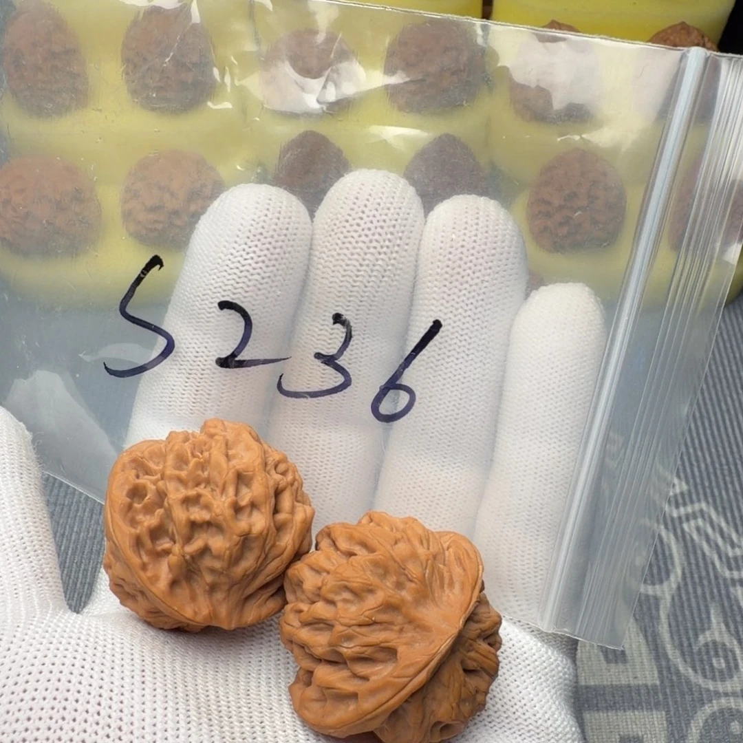 文玩核桃吊坠秦闷全品37