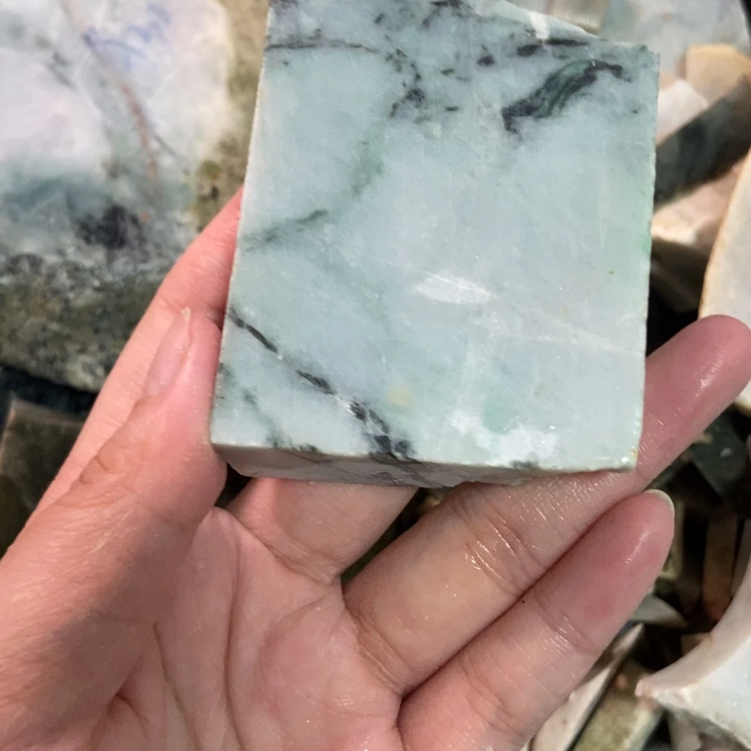 翡翠未镶嵌颈饰天然翡翠