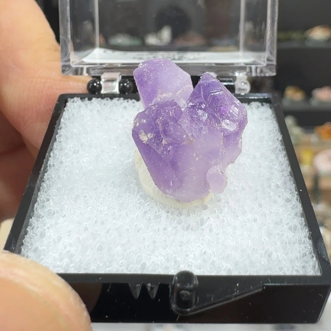 月下珠宝严选矿物