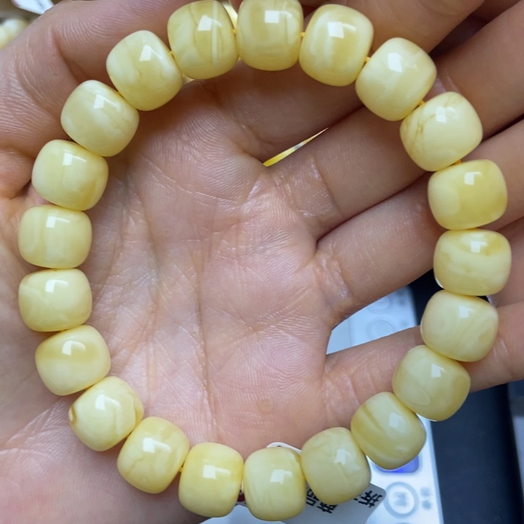 蜜蜡未镶嵌珠宝奇石