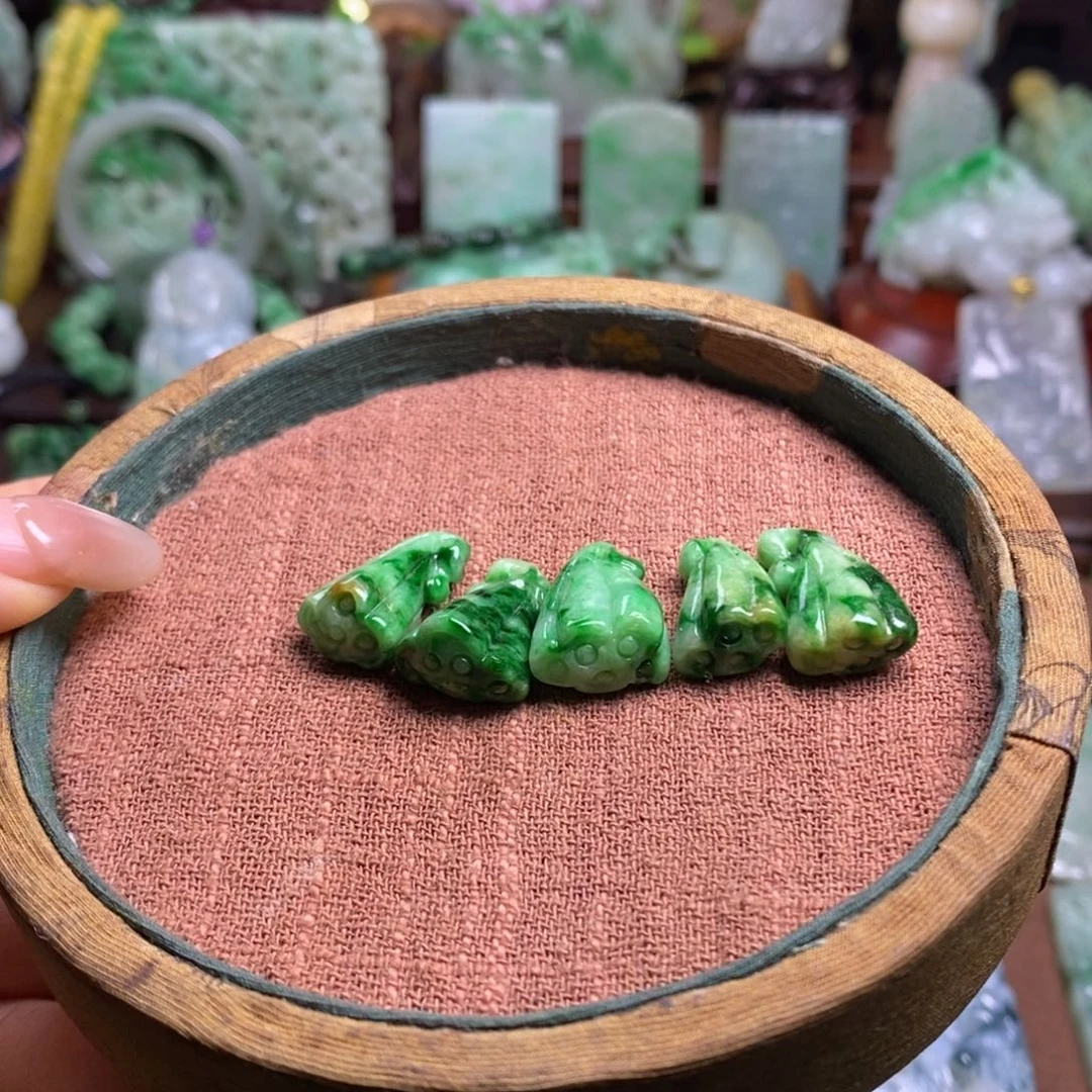 花***完翡翠未镶嵌挂件111111111111