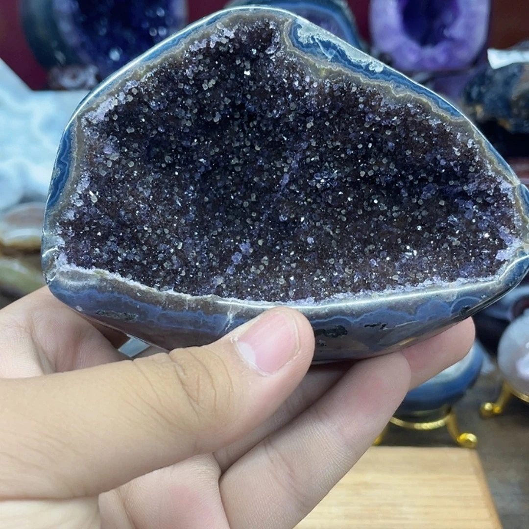 紫晶未镶嵌大型摆件（非配饰）