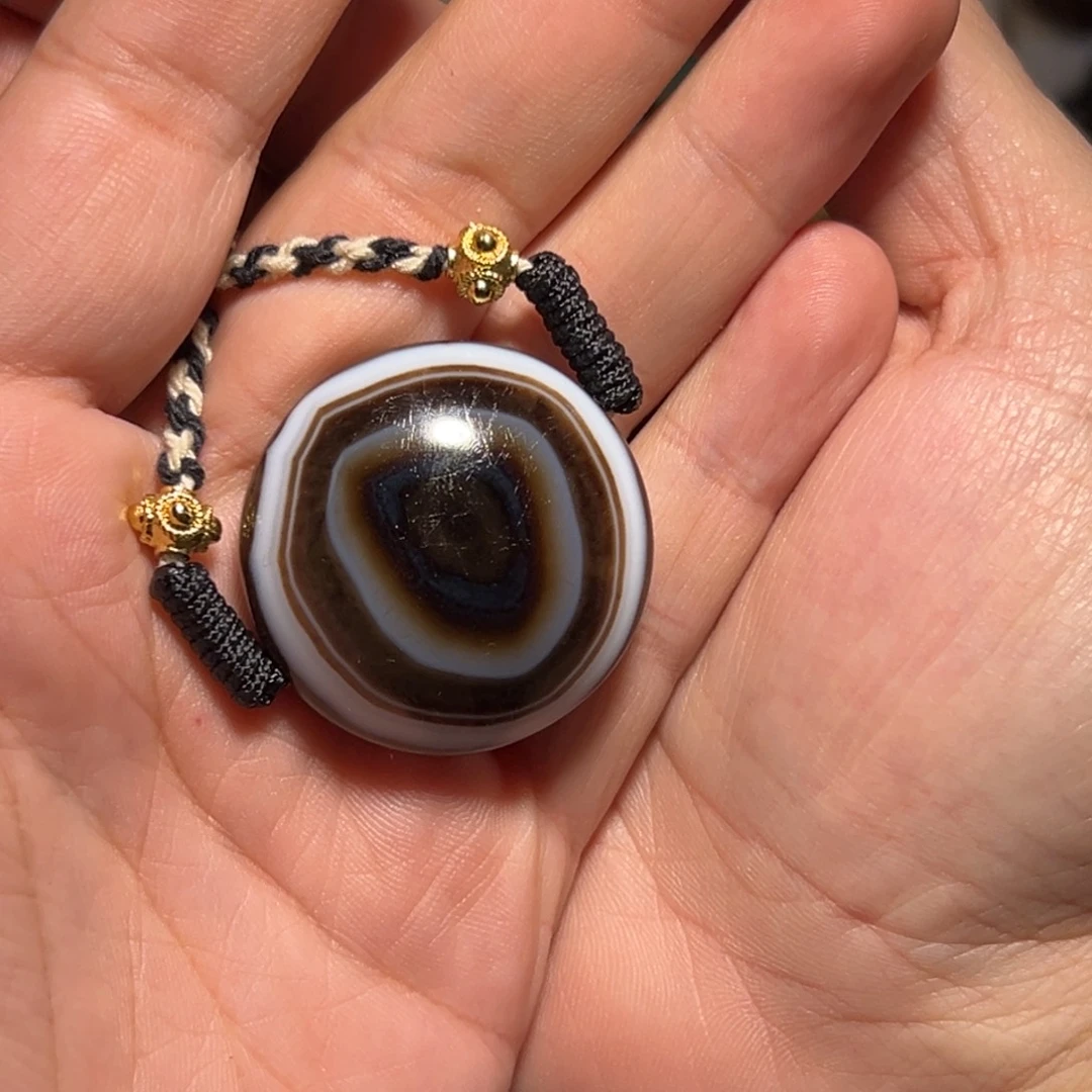 玛瑙/玉髓未镶嵌珠宝奇石