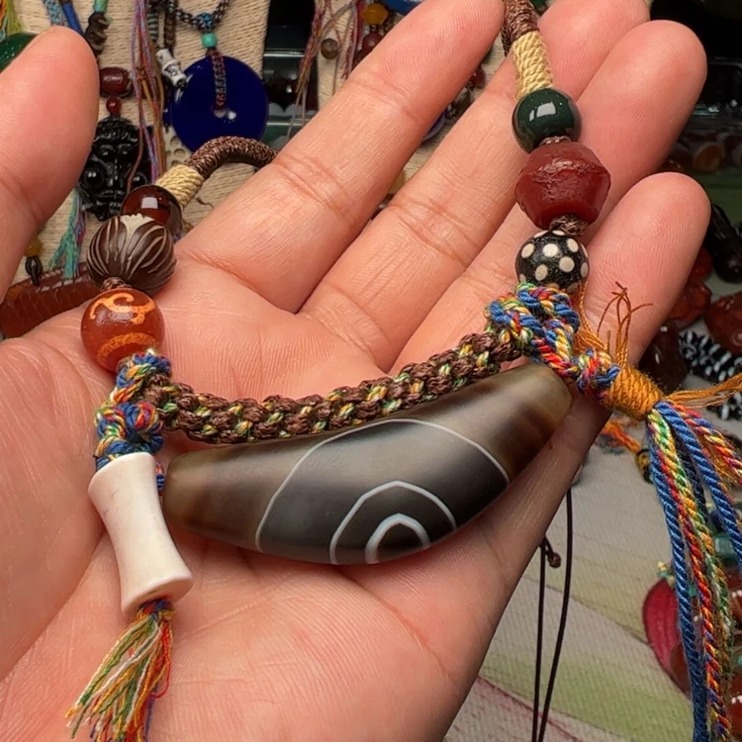 玛瑙/玉髓颈饰未镶嵌