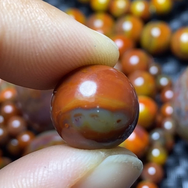 玛瑙/玉髓颈饰未镶嵌火**生