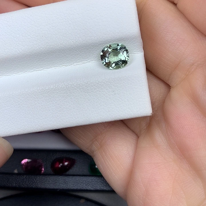 碧玺裸石未镶嵌1.19ct薄荷绿碧玺