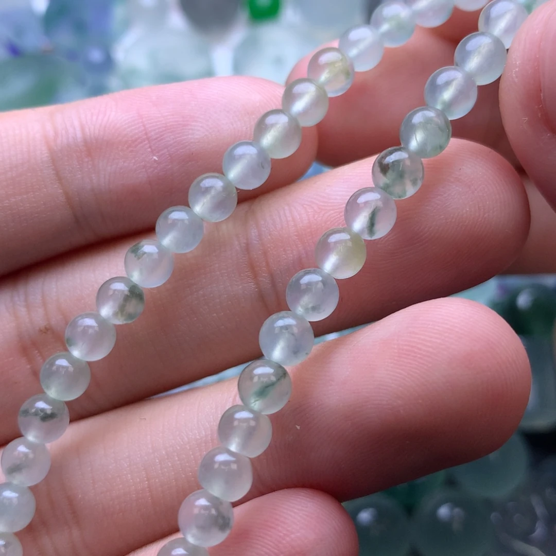 定制翡翠未镶嵌挂件