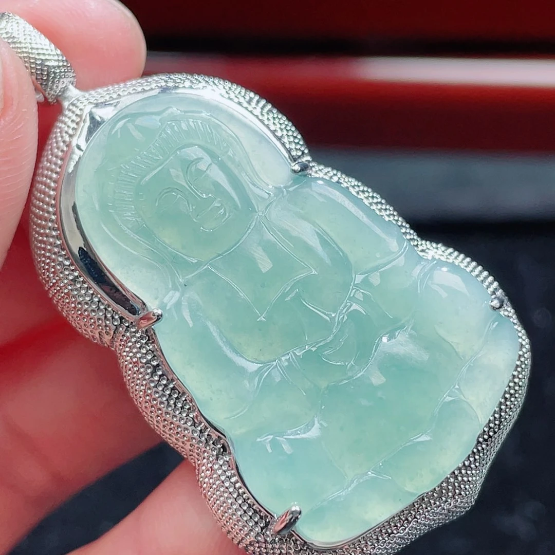 翡翠颈饰未镶嵌3，