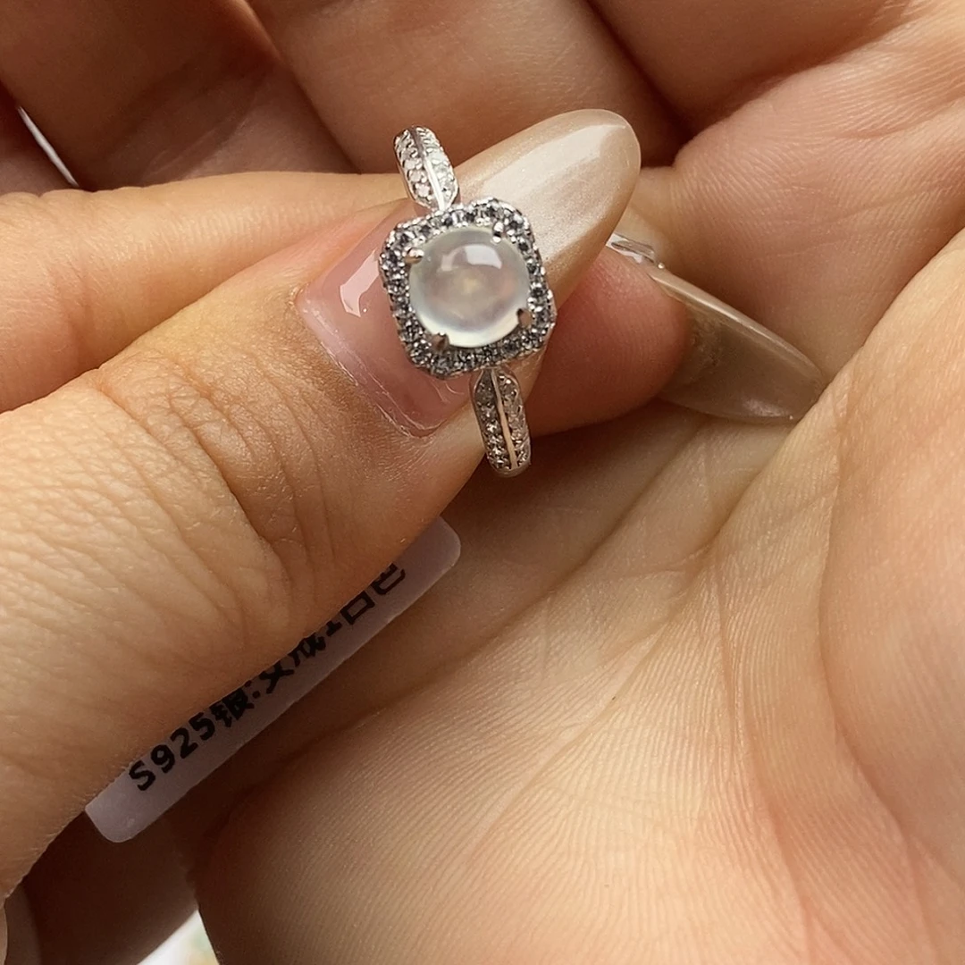 翡翠未镶嵌戒指翡翠