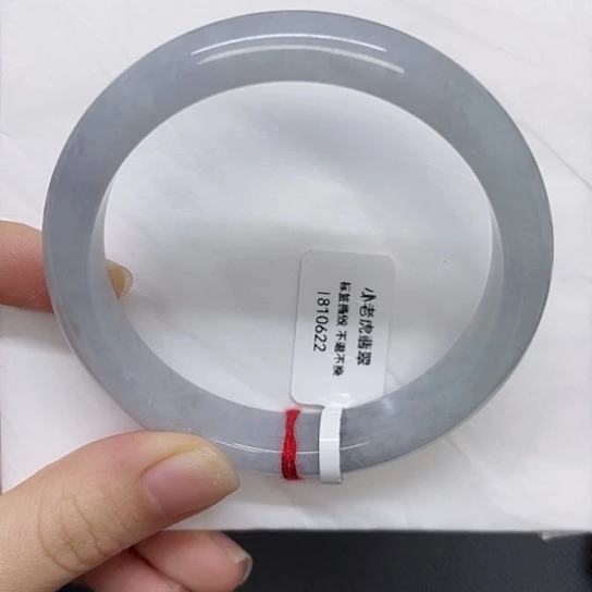 翡翠手镯未镶嵌?****A货