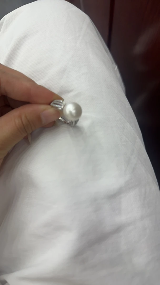 银正圆强光冷光白亮时尚大气