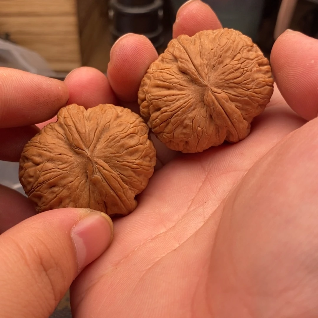 文玩核桃吊坠文玩