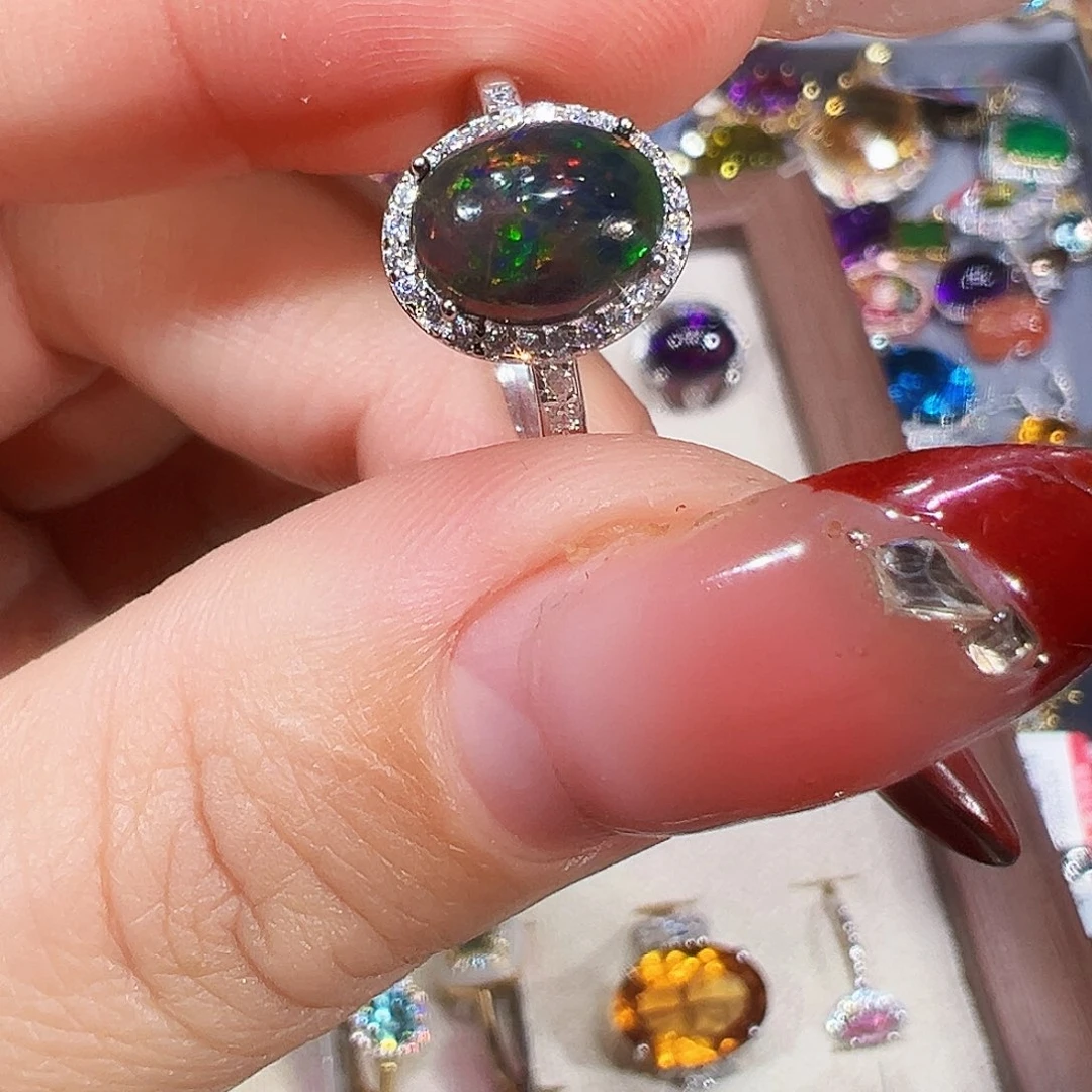 银S925镶嵌欧泊戒指