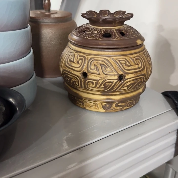 主人杯子一个，瓷。。。。