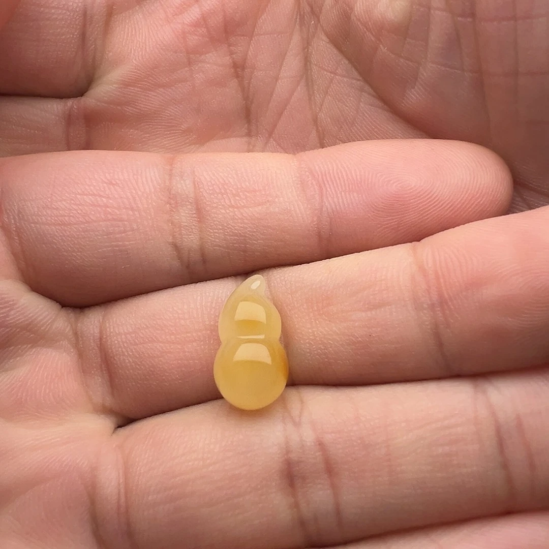 蜜蜡未镶嵌颈饰葫芦提溜吊坠
