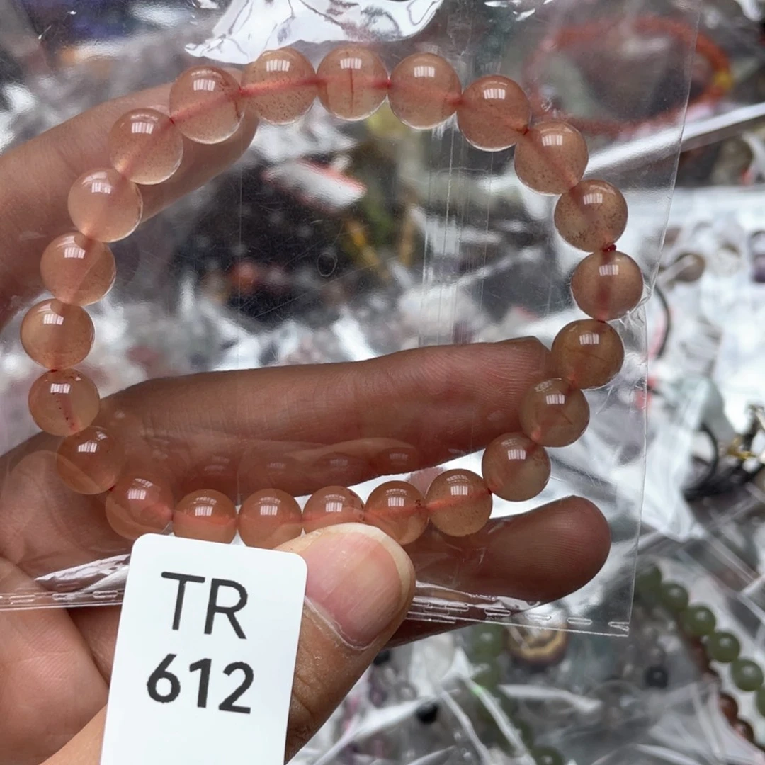 水晶多样性发一只未镶嵌