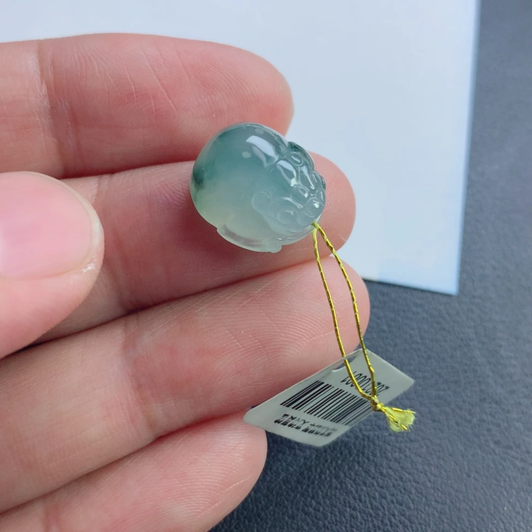颈饰未镶嵌翡翠金蟾