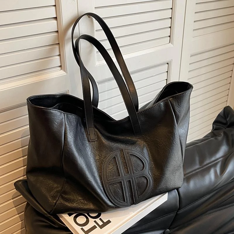 复古大容量包包女包2025新款休闲软皮单肩包百搭托特包短途旅行包