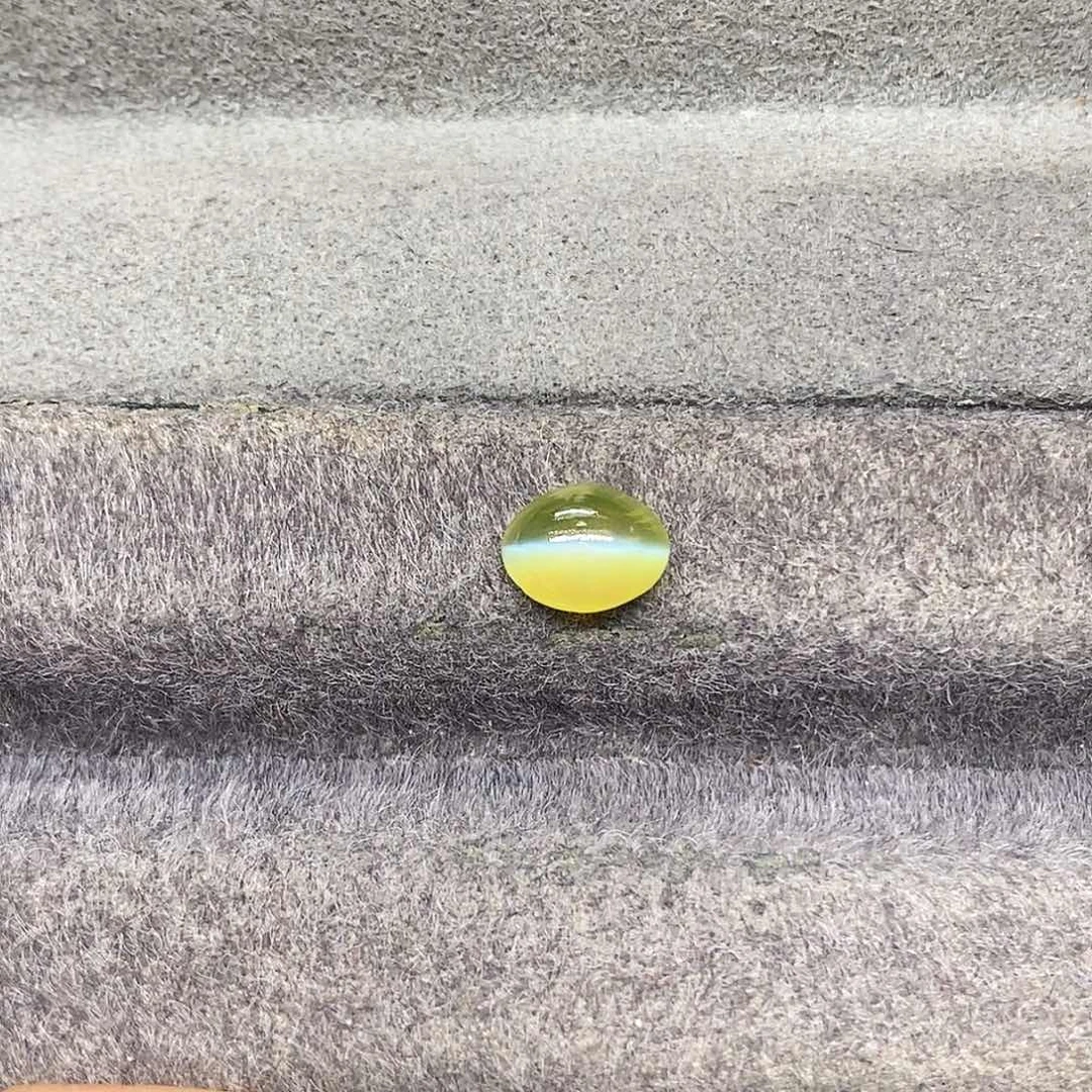金绿宝石裸石1.69克拉天然全净玻璃体金绿宝猫眼石