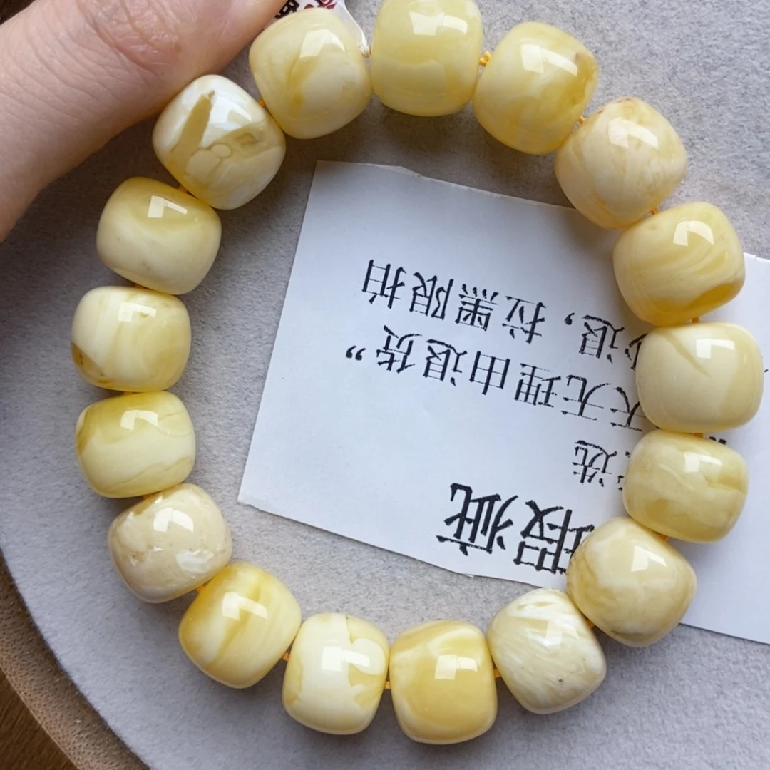 琥珀未镶嵌珠宝奇石6