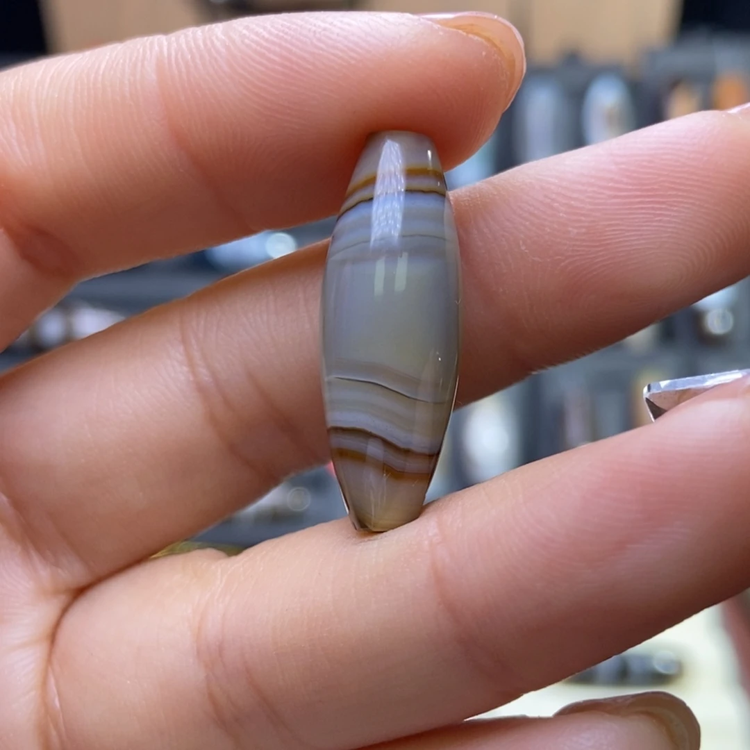 懂***了玛瑙/玉髓未镶嵌颈饰