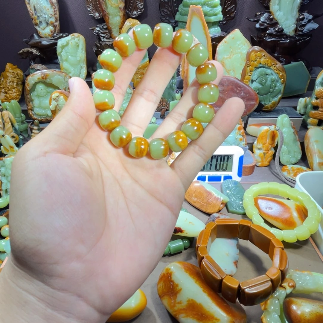 透闪石质玉未镶嵌珠宝奇石