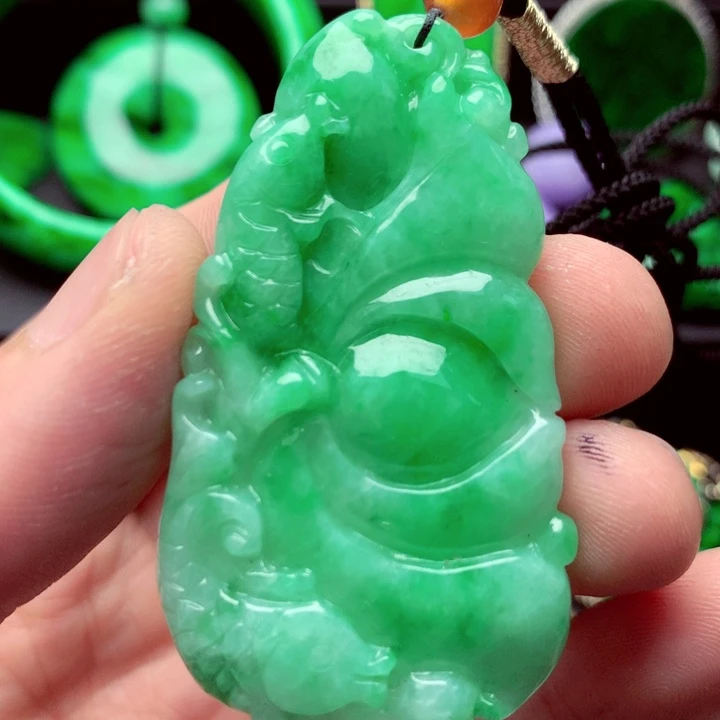 翡翠未镶嵌吊坠(不含链)