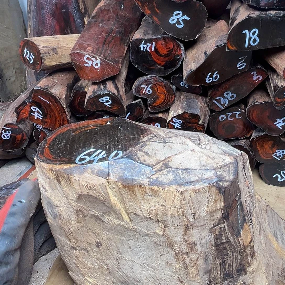 清***修交趾黄檀（大红酸枝）