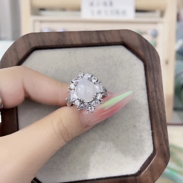 翡翠未镶嵌颈饰天然翡翠A货