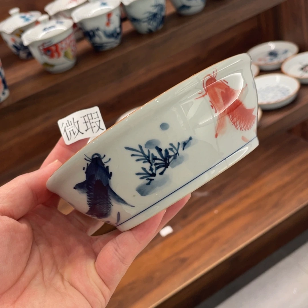 釉下手绘茶具微瑕