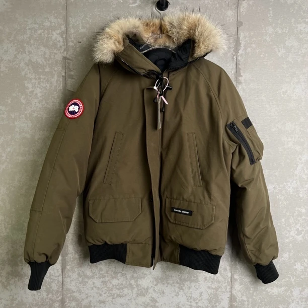 未使用 CANADA GOOSE S*1/鹅飞行员羽绒服/15008