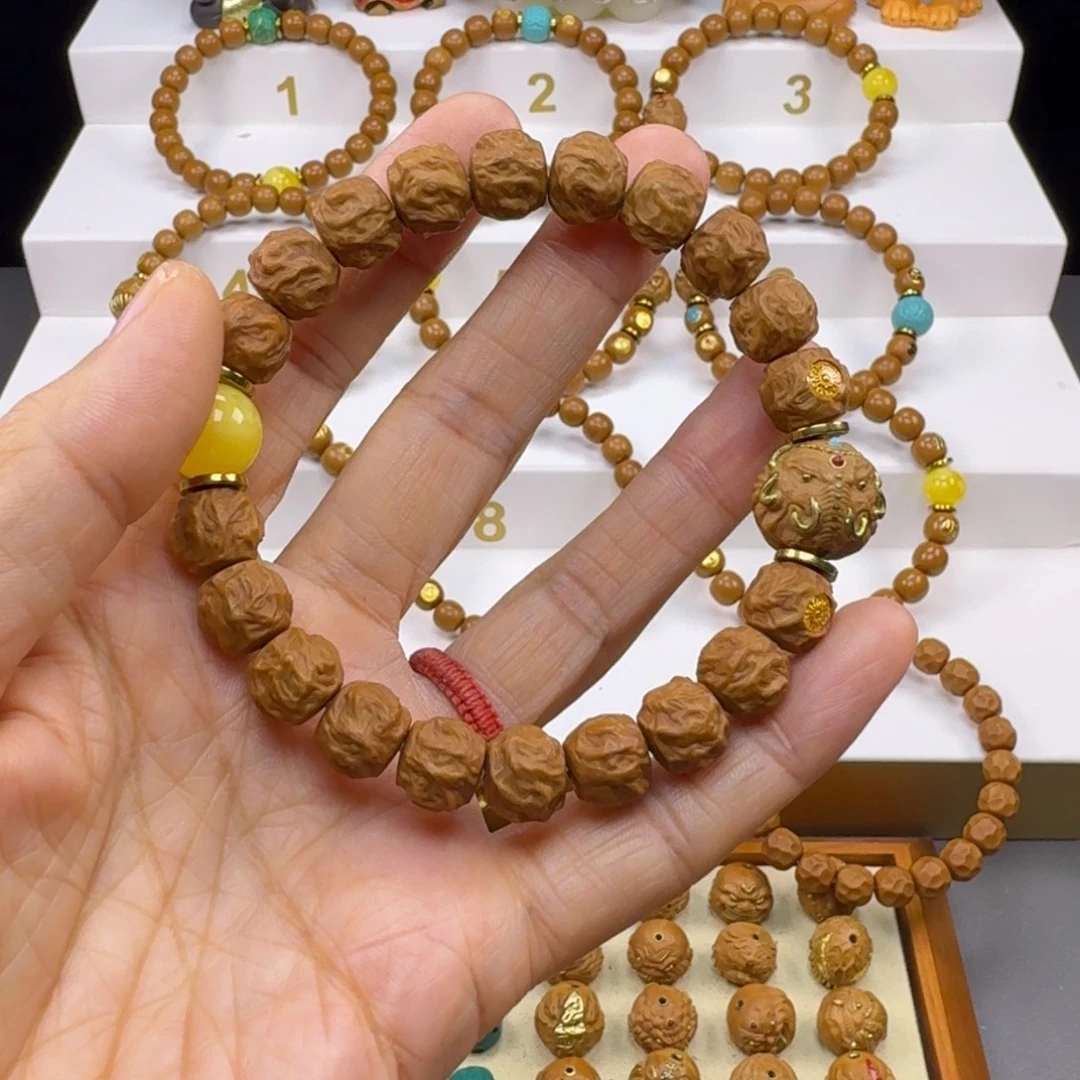 ****猴头核桃吊坠猴头手串