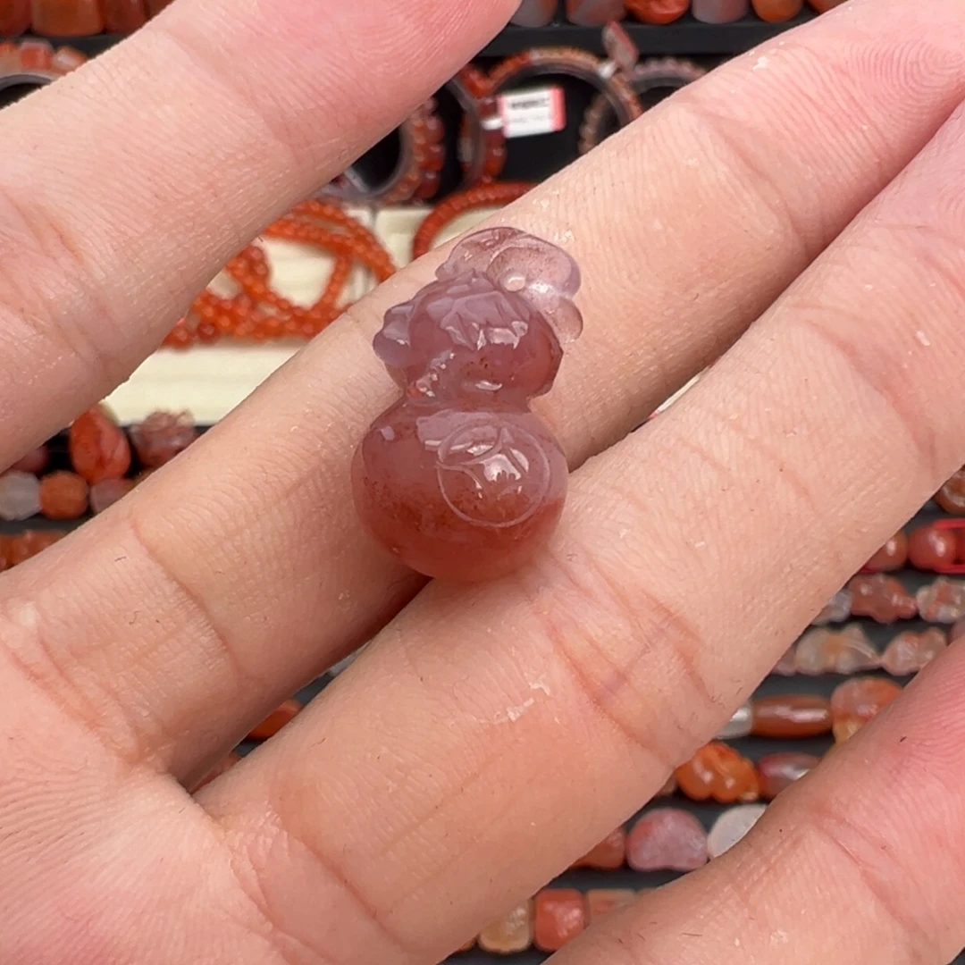 南红玛瑙未镶嵌颈饰