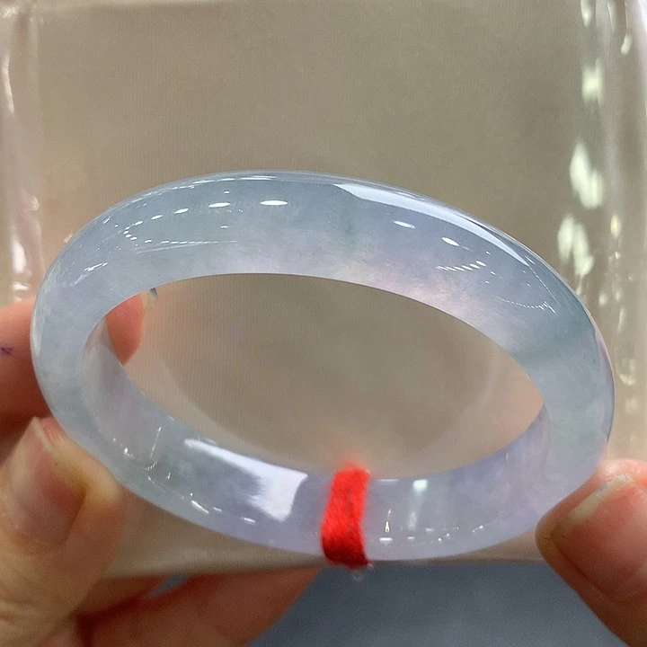 翡翠未镶嵌手镯52贵妃