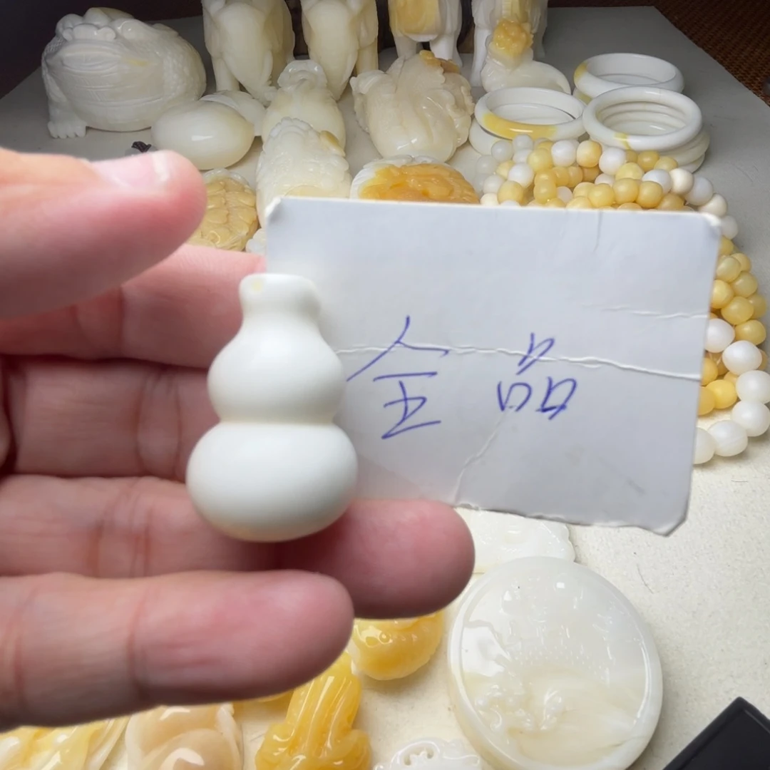 非金属贝壳全品吊坠