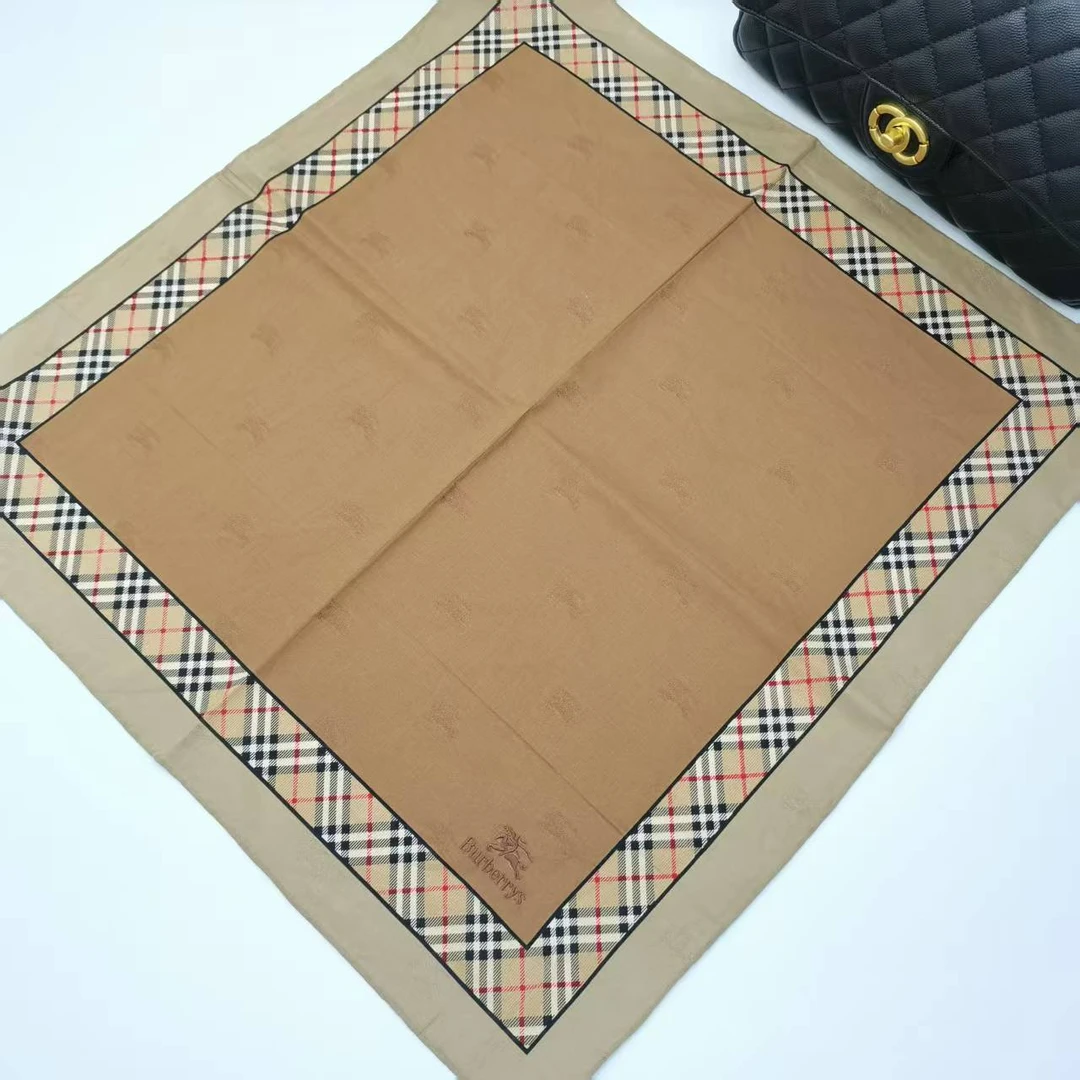 95新 BURBERRY/博柏利 海囤/巴宝莉/丝巾/yy07864