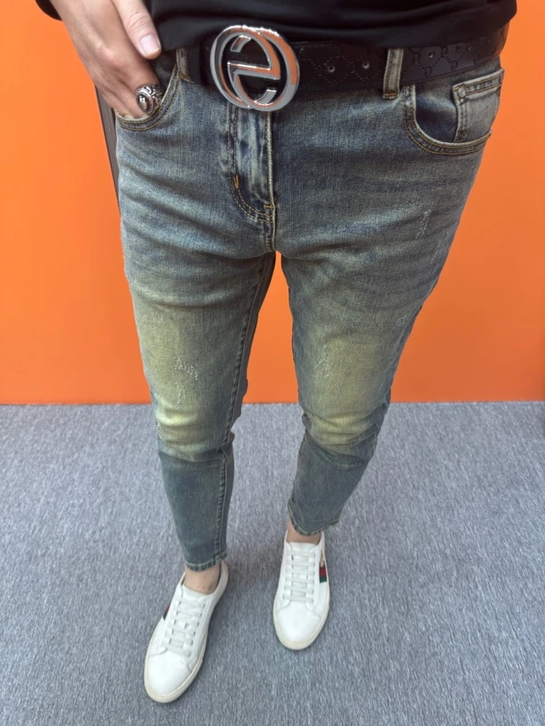 修身小脚水洗牛仔裤春夏时尚修身韩版百搭潮流弹力男士牛仔裤