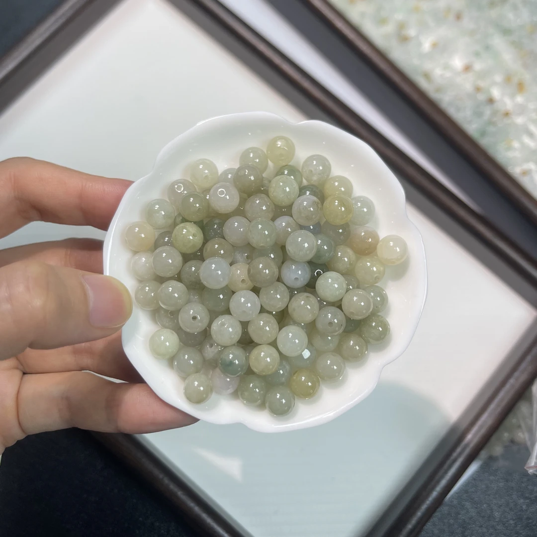 未镶嵌翡翠圆珠8mm