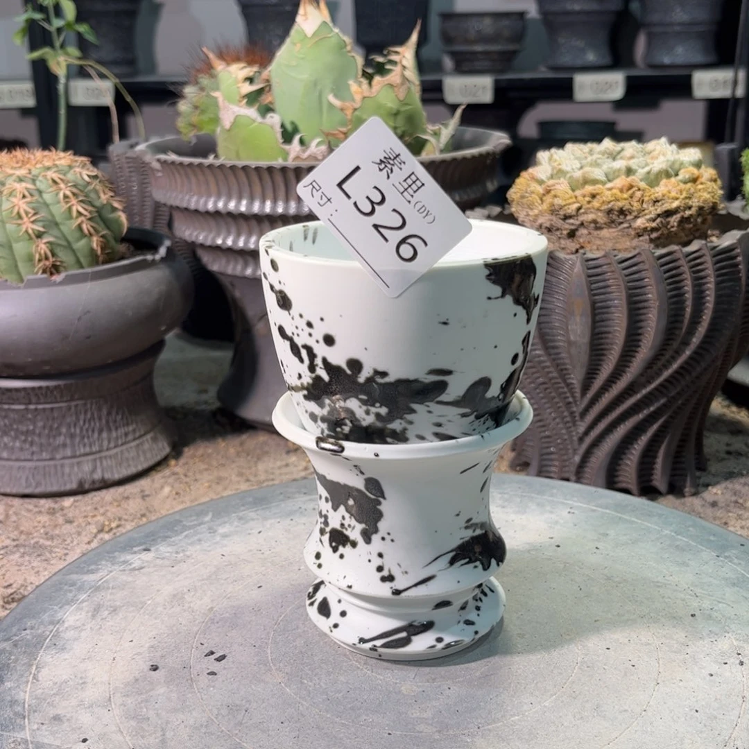 景德镇手工素里G**e两个