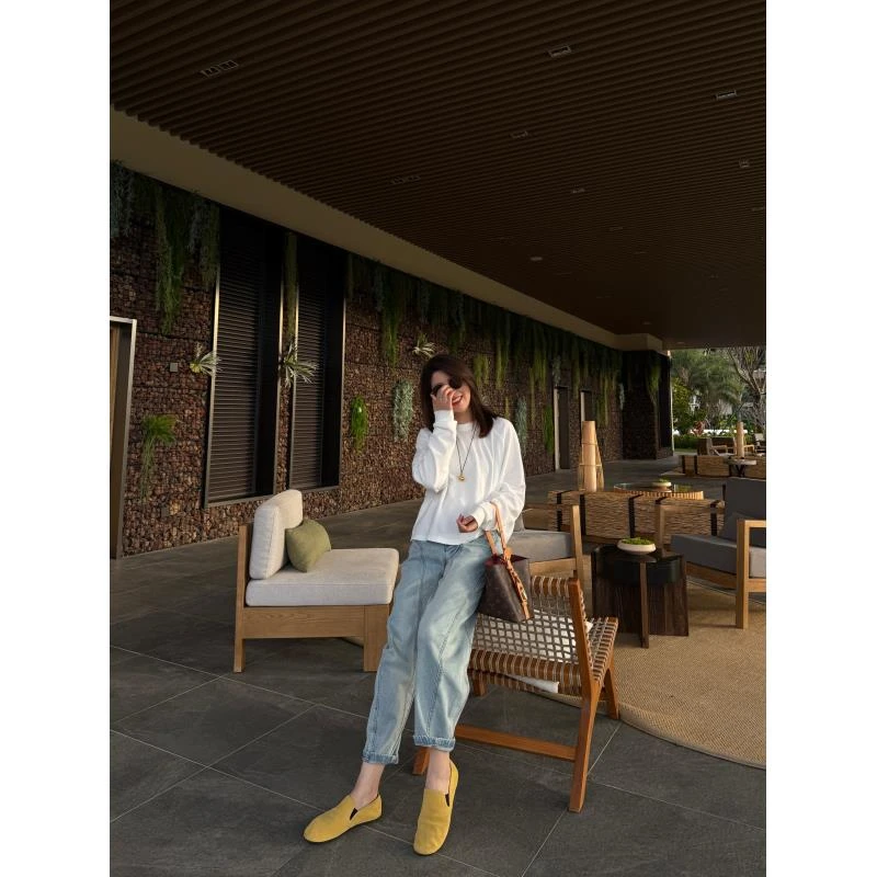 木卡家复古宽松百搭休闲牛仔裤小众设计感羊角裤显瘦韩版